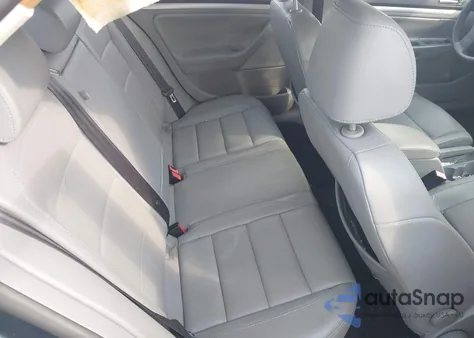 2007 Volkswagen Jetta 2.5 из США, поврежденный, VIN 3VWSG71KX7M160680